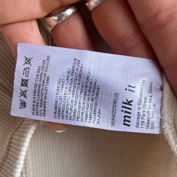 MILK long sleeve cropped top. - Picture 6 of 7